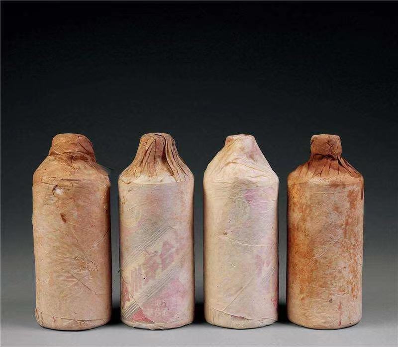 武威猴年生肖茅臺酒雞年生肖茅臺酒回收值多