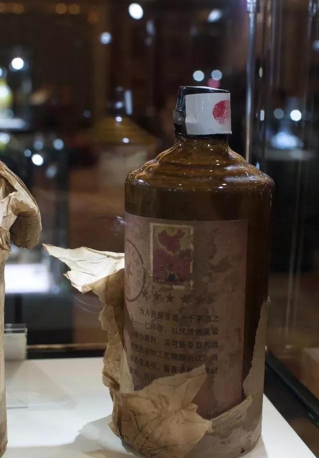 珍藏牌白酒_醬香型白酒珍藏_醬香珍藏酒多少錢一瓶