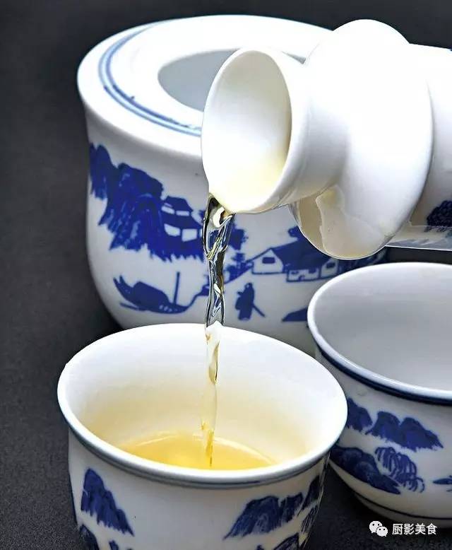 中國(guó)貴酒集團(tuán)有限公司官網(wǎng)_中國(guó)最貴的酒_中國(guó)貴酒官網(wǎng)