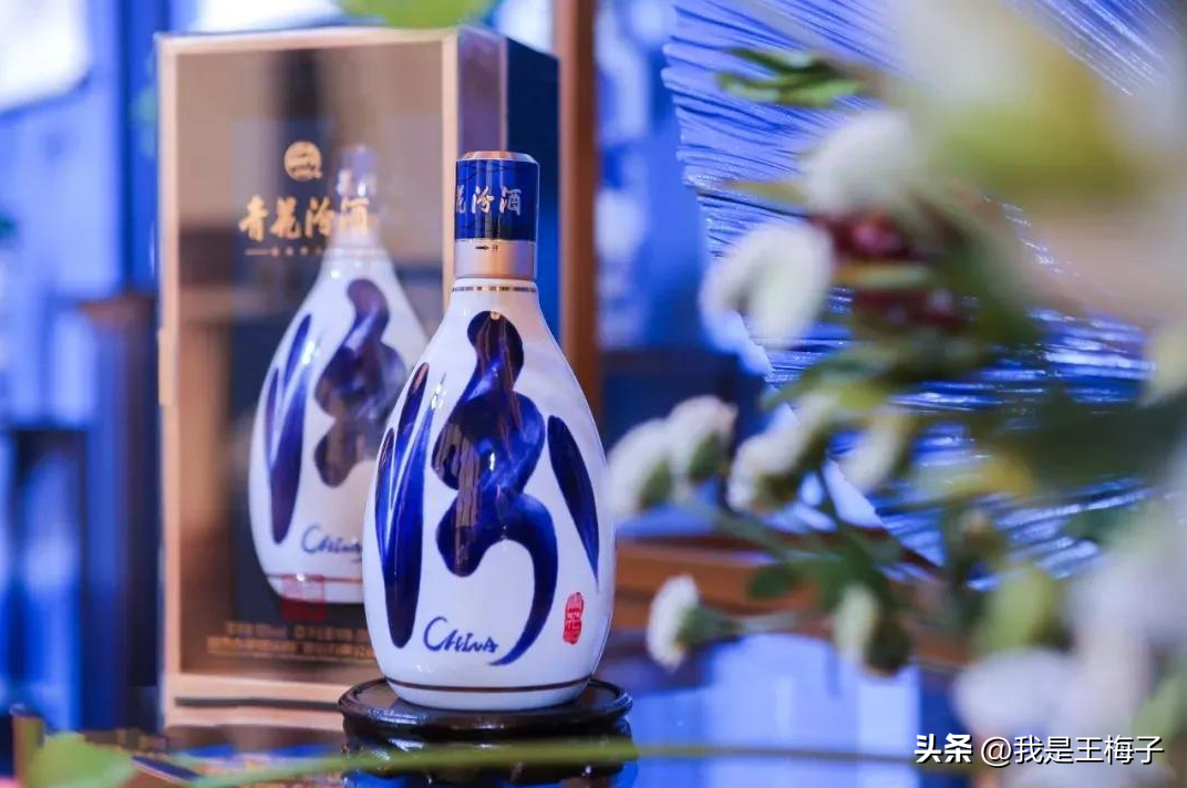 哪些名酒是醬香型白酒_白酒名酒醬香型有哪些品牌_醬香型白酒有哪些名酒