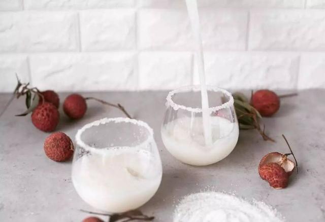 藍莓酒的做法 自釀_自釀藍莓酒的功效與作用_做法酒自釀藍莓好吃嗎