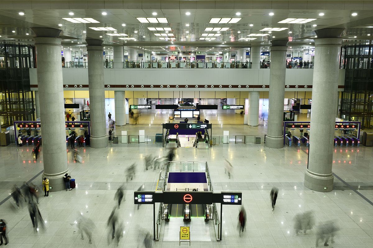 上火車能帶酒水嗎_上火車可帶酒嗎_酒能帶上火車嗎