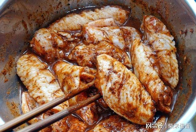 白酒能當(dāng)料酒嗎_料酒可以用白酒_料酒白酒可以一起放嗎