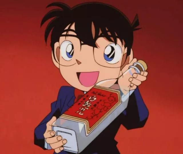 柯南：作者為何設(shè)定中國的“老白干”，可以解aptx4869的毒？