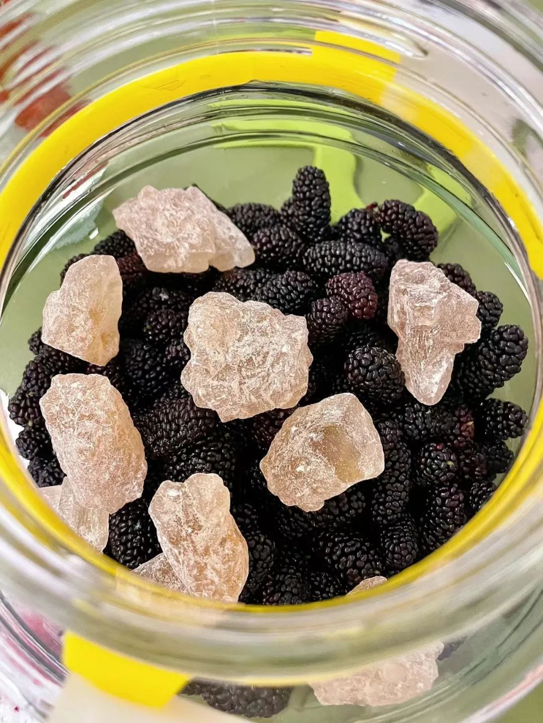 新桑葚泡酒的功效和作用_泡酒桑葚的功效與作用_桑葚泡酒有什么藥用價(jià)值