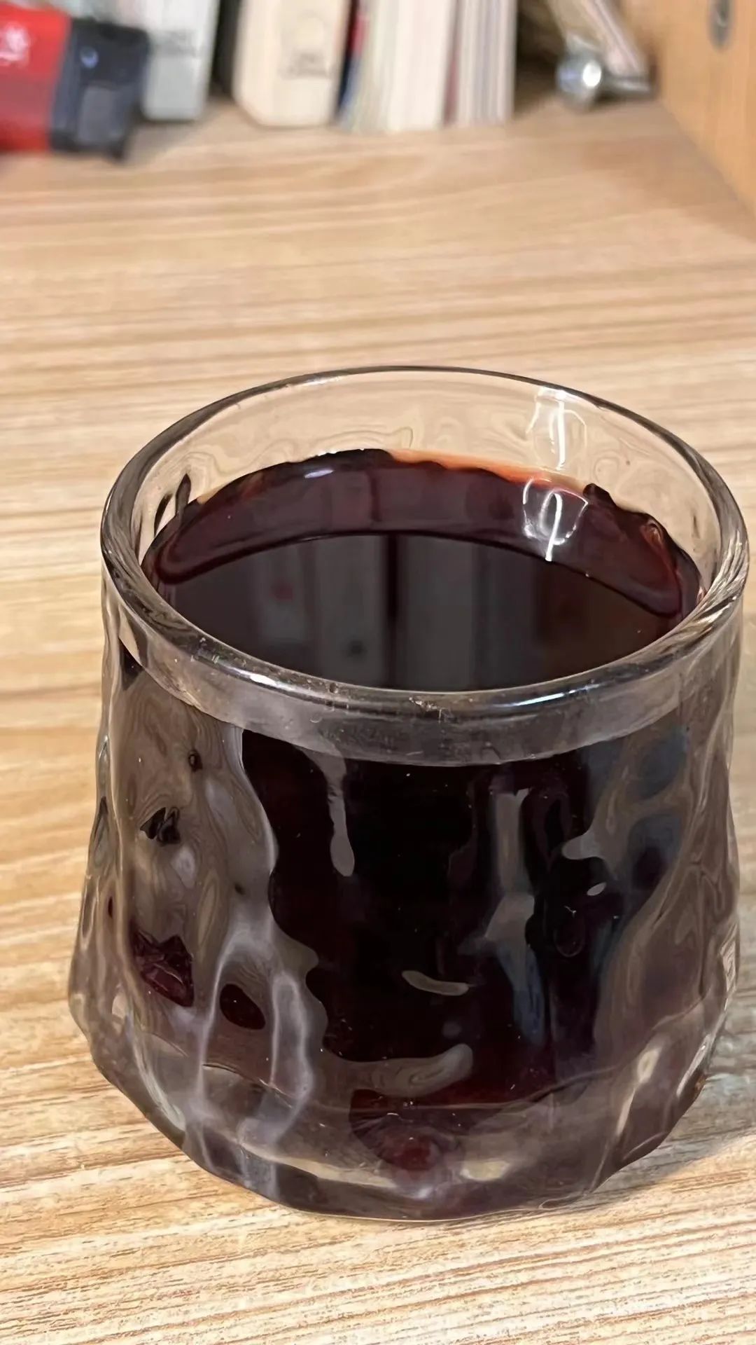 桑葚泡酒有什么藥用價(jià)值_新桑葚泡酒的功效和作用_泡酒桑葚的功效與作用